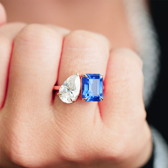 Bague Toi Et Moi en or massif 14 carats avec saphir et moissanite de laboratoire