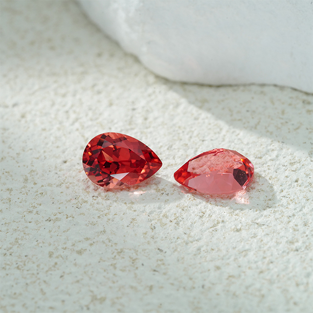 Poire coupée rose Padparadscha couleur pierres précieuses cultivées en laboratoire en vrac